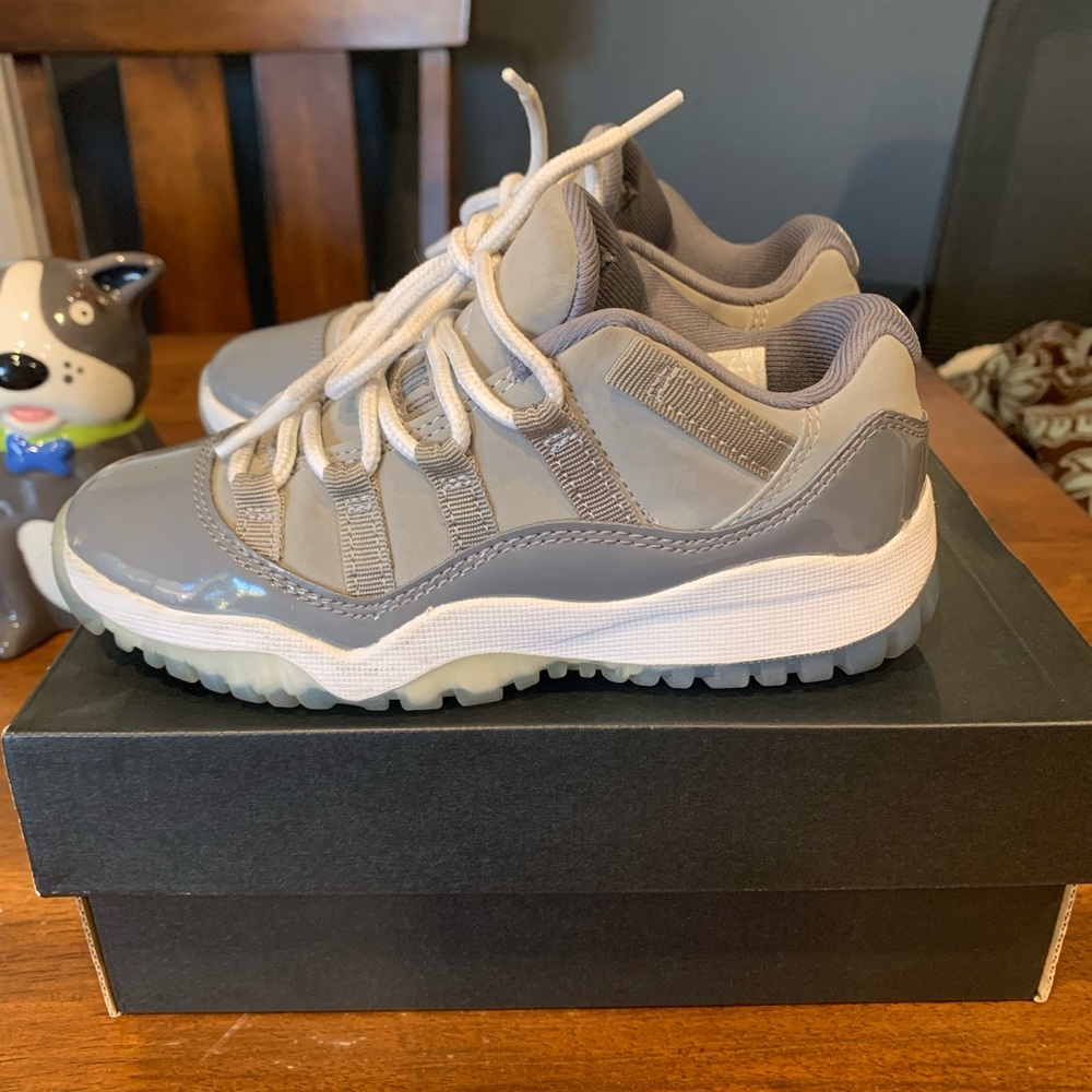 Jordan 11 Retro Low “Cool Grey” kids